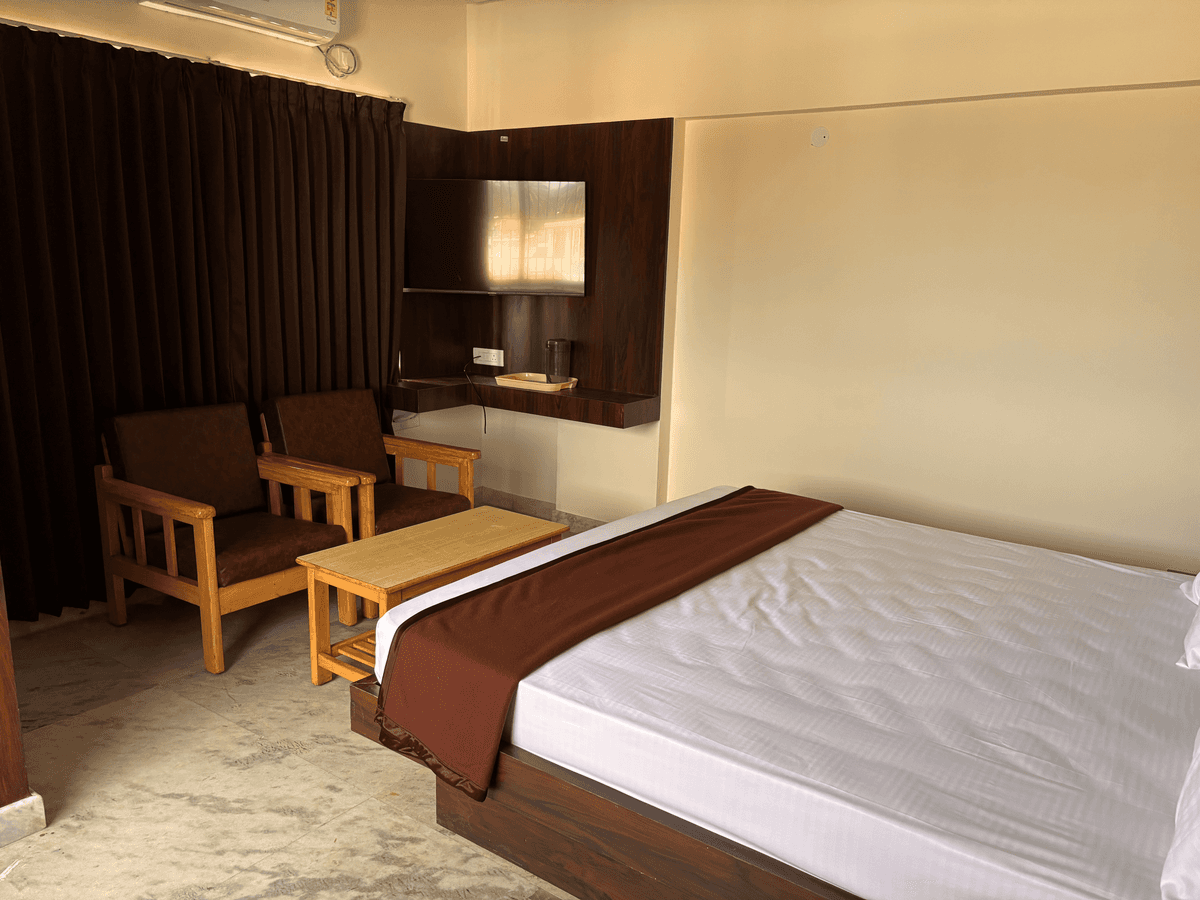 Suite Room interior at affordable hotel near Chikmagalur