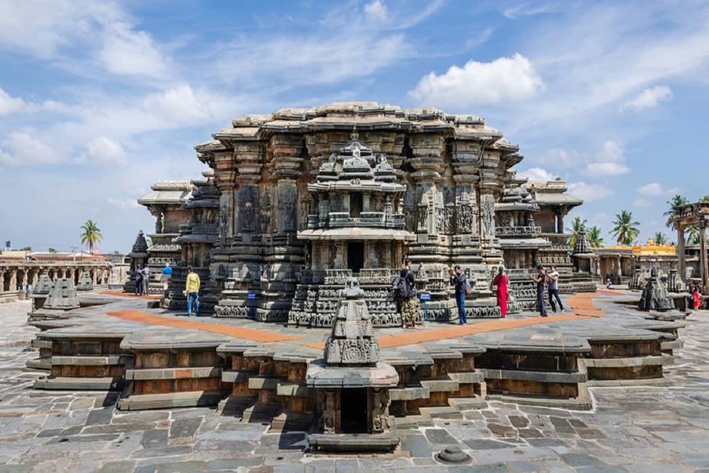 Chennakeshava Temple Belur, a nearby place to visit